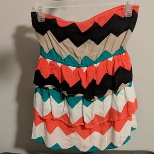 3/$20 🌸 Strapless Top